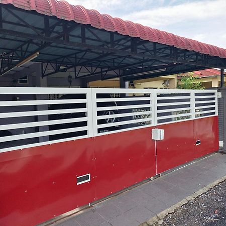 Bunga Homestay Kelantan Бачок Экстерьер фото